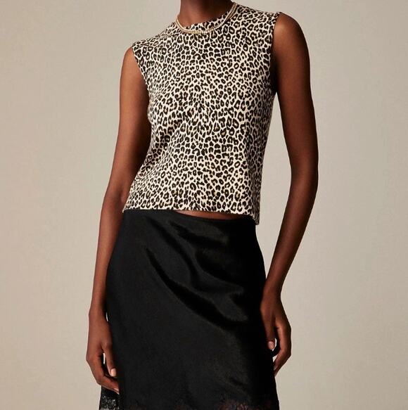 J. Crew Sweaters - J.Crew Sweater Cashmere Bld SIZE LARGE Wms Leopard Featherweight Fitted Panthera